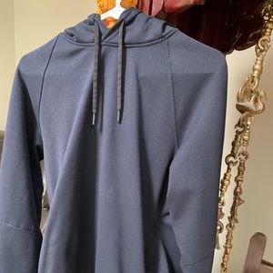 Lululemon Men’s Small Hoodie